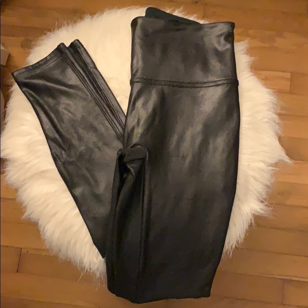 Black leggings